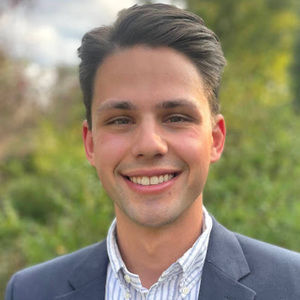 Meet your Posher, Garett